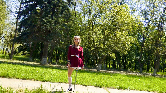 Elena - Pegleg walk