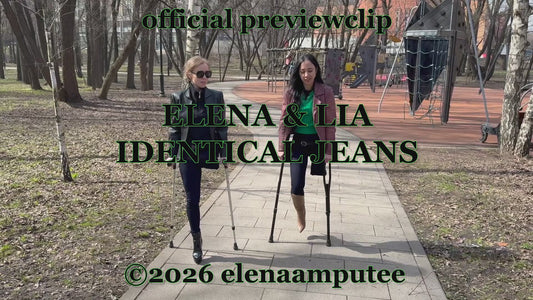 Elena & Lia - Identical jeans